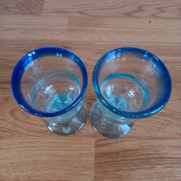 Pair of Mexican Hand-blown Cobalt Blue Shot Glasses - Picture 3 of 6